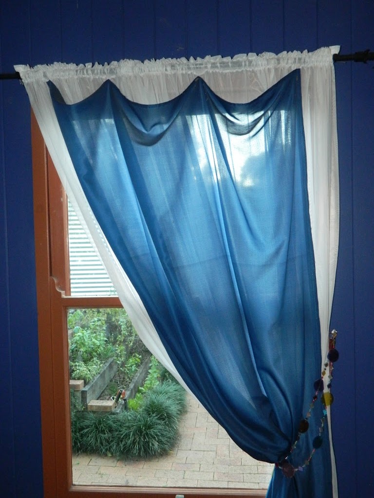 Easy Curtains